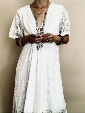 Brand New anthropologie house of harlow 1960 lace dress